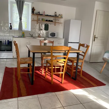 Apartment 2 Et Cuisine Vierville-sur-mer,plage Du Debarquement *